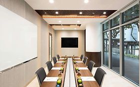 Ibis Singapore On Bencoolen